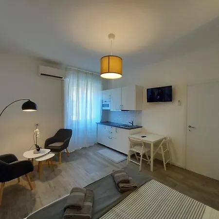 شقة Hostmate - - Insubria