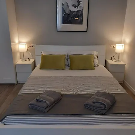 Hostmate - - Insubria شقة