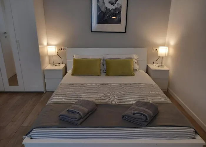 Hostmate - - Insubria شقة